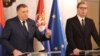Liderul sârbilor bosniaci Milorad Dodik (stânga) și președintele sârb Aleksandar Vučić la Belgrad, la 14 aprilie.