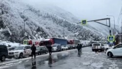 Լարսը կրկին փակ է, ռուսական կողմը հետ է ուղարկում հայկական մեքենաները