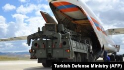 Ռուսական բեռնատար օդանավը Թուրքիա է հասցրել S-400 զենիթահրթիռային համակարգը, Մյուրթեդի ռազմակայան, Անկարա, 12 հուլիսի, 2019թ. 