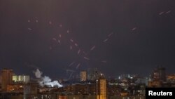 Ілюстраційне фото. Збиття дронів над Києвом, лютий 2025 року