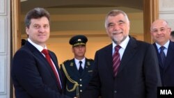 Ovo nije prvi susret dvojice predsednika - Gjorge Ivanov i Stjepan Mesić