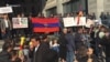 Забастовщики перед зданием министерства, Ереван, 11 ноября 2019 г.