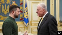 Wolodymyr Zelenski ABŞ-nyň prezidenti Donald Trampyň Ukraina we Russiýa boýunça ýörite wekili Kit Kellog bilen