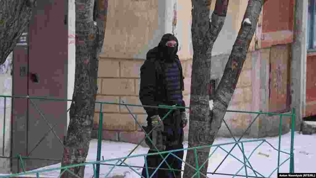 Еміль Курбедінов є адвокатом у кількох фігурантів &laquo;справи Хізб ут-Тахрір&raquo;, а також кримського журналіста Миколи Семени